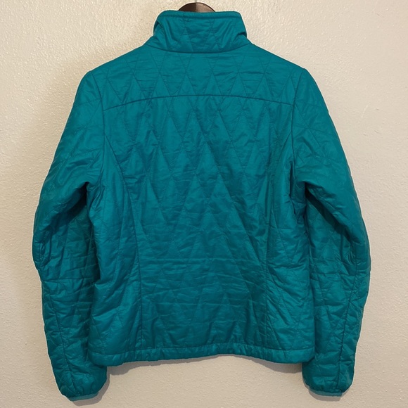 Patagonia Primaloft Quilted Jacket with Pullcord Cinchable Bottom Hem - Picture 4 of 8